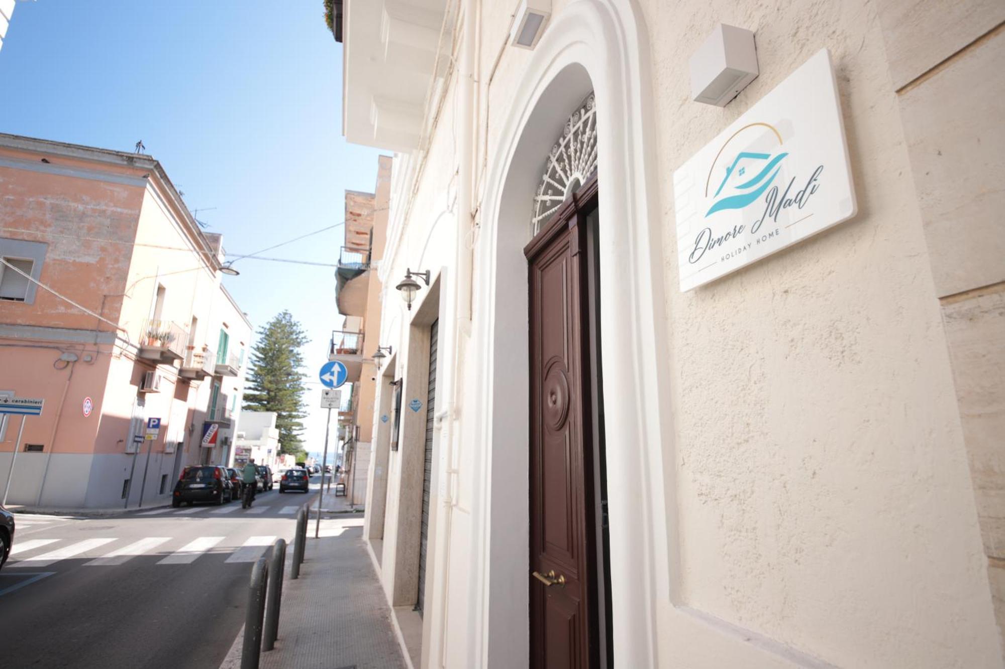 Dimore Madi Con Terrazza Monopoli Exterior photo